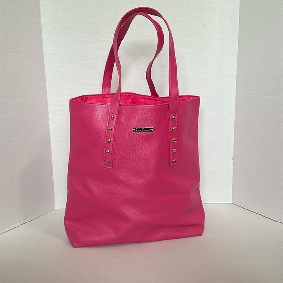 Juicy Couture tote bag hot pink with gold accents - Picture 14 of 14